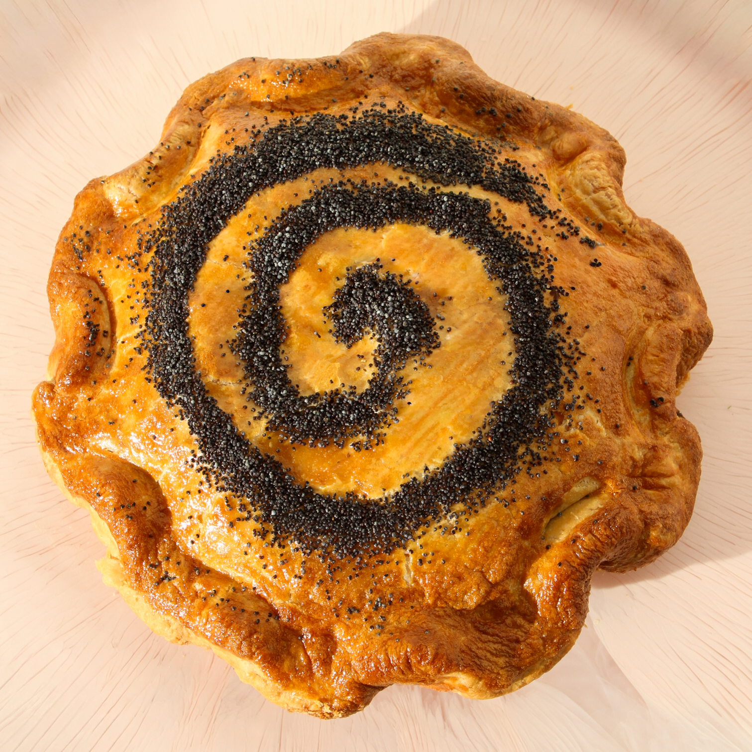 Beef & Red Wine Family Pie