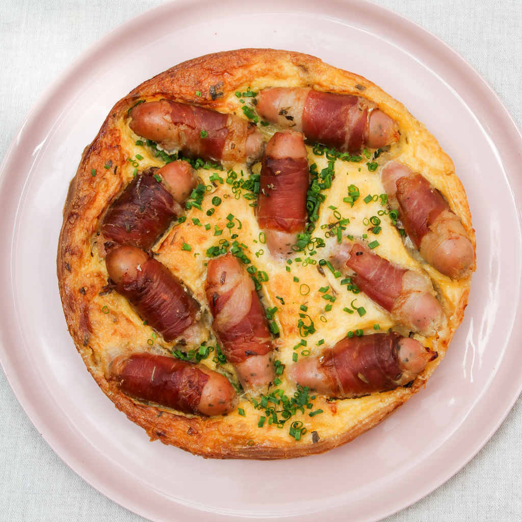 Pigs in Blanket Round Tart