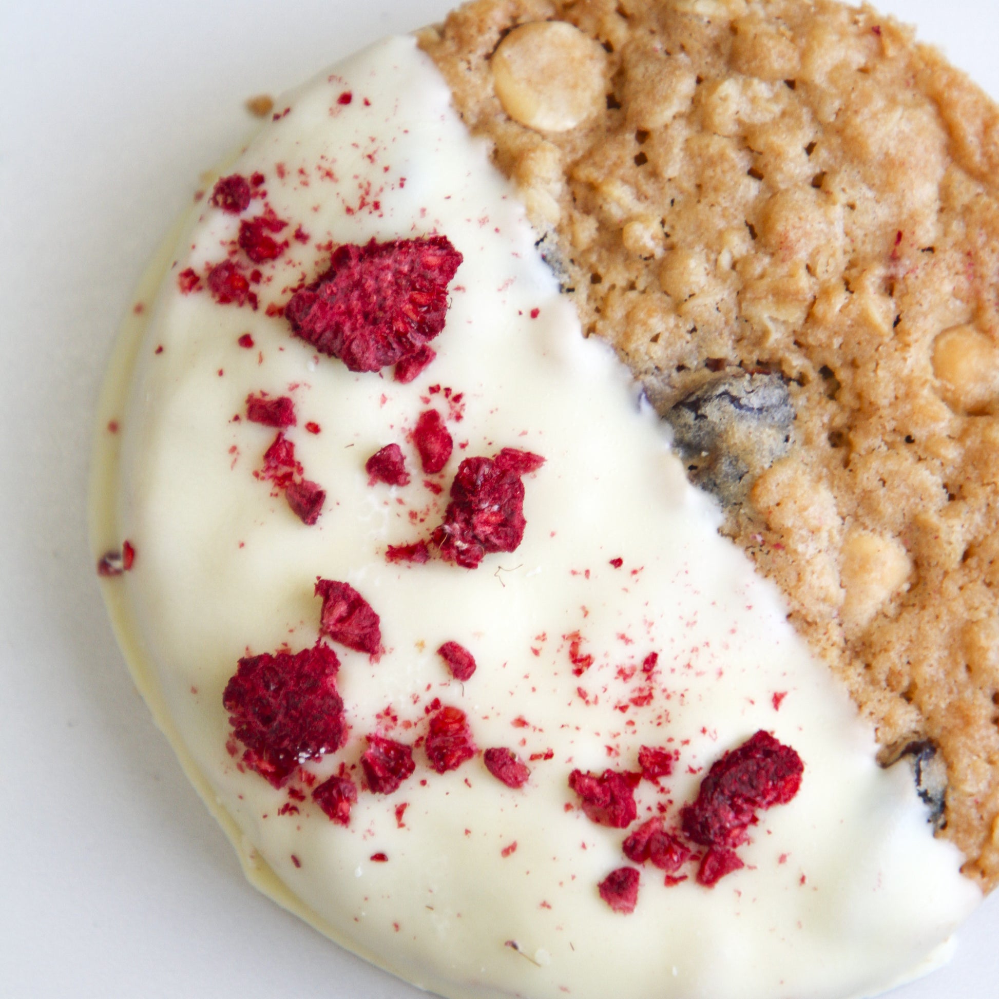 Giant Cranberry & White Chocolate Cookie