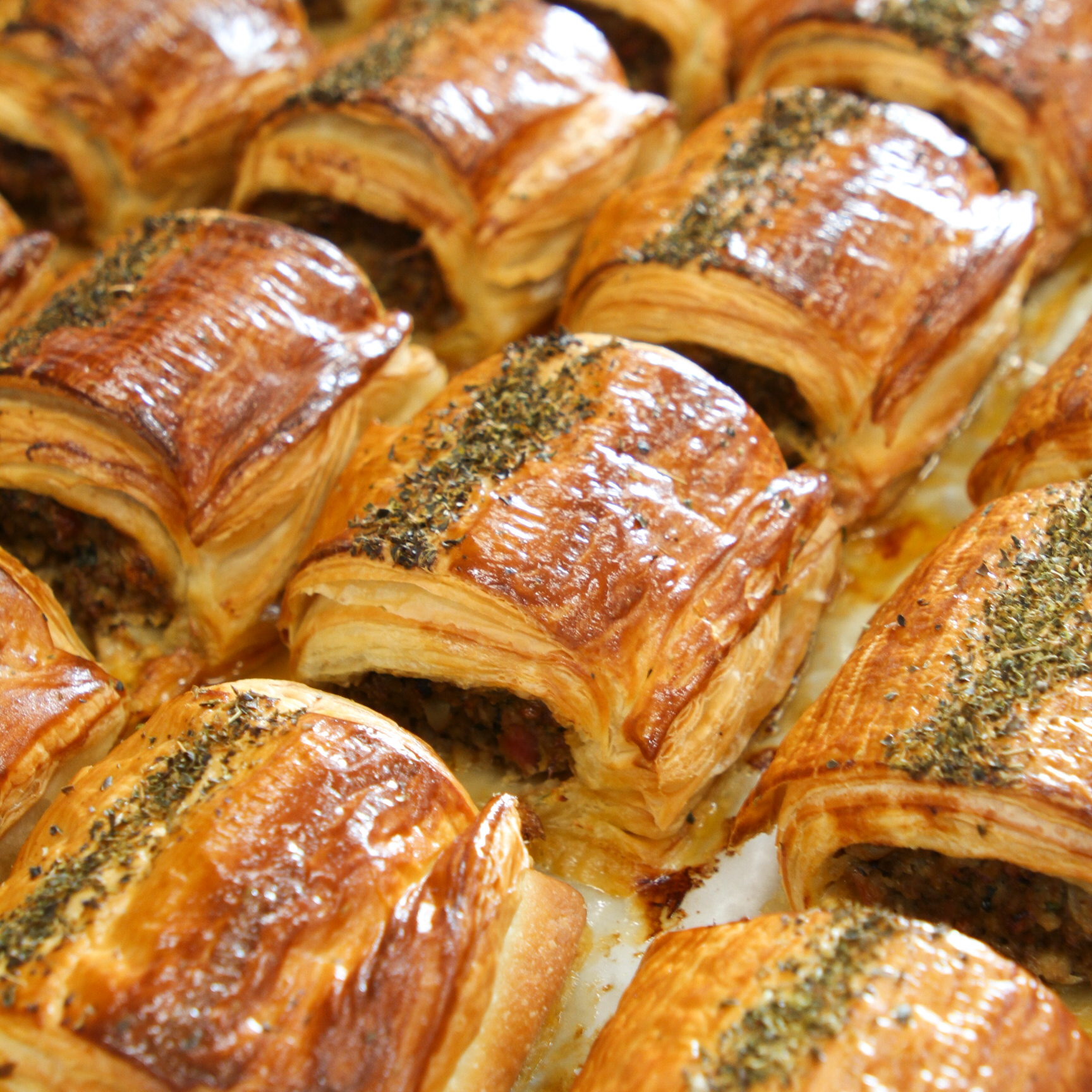 Beef & Bacon Sausage Roll