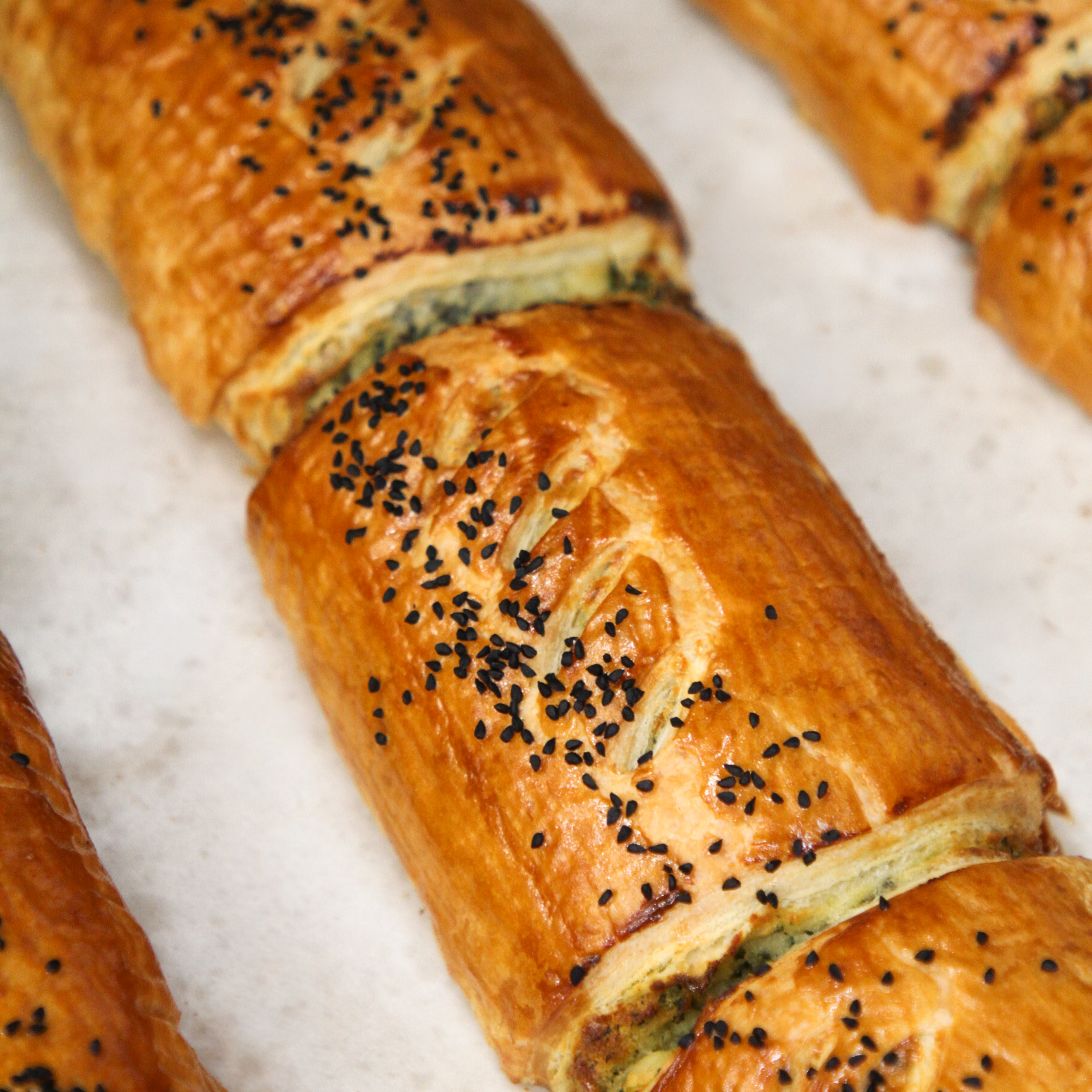 Spinach, Cheese & Herb Roll
