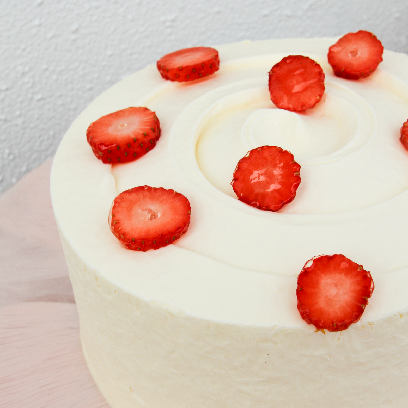 Strawberry Cream Cake