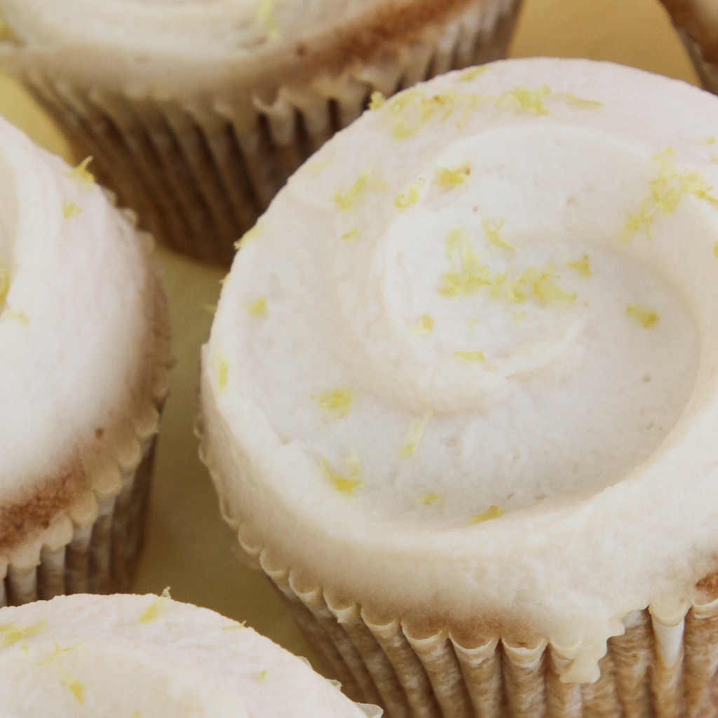 Vegan Lemon Cupcake