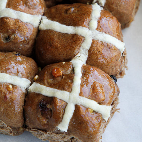 Traditional Hot Cross Buns